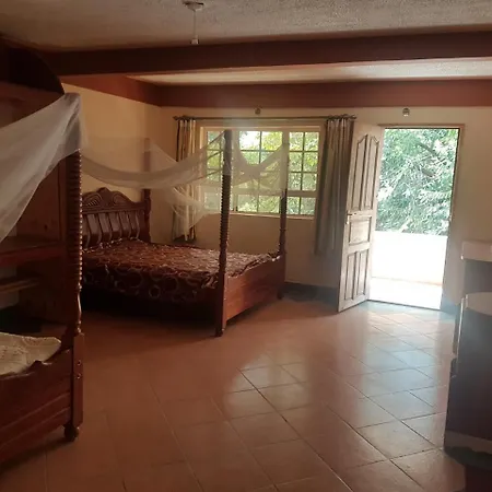 Shield Park Hotel